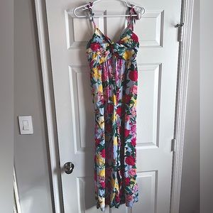 Old Navy Tie-Shoulder Cropped Twist-Front Smocked Jumpsuit | EUC